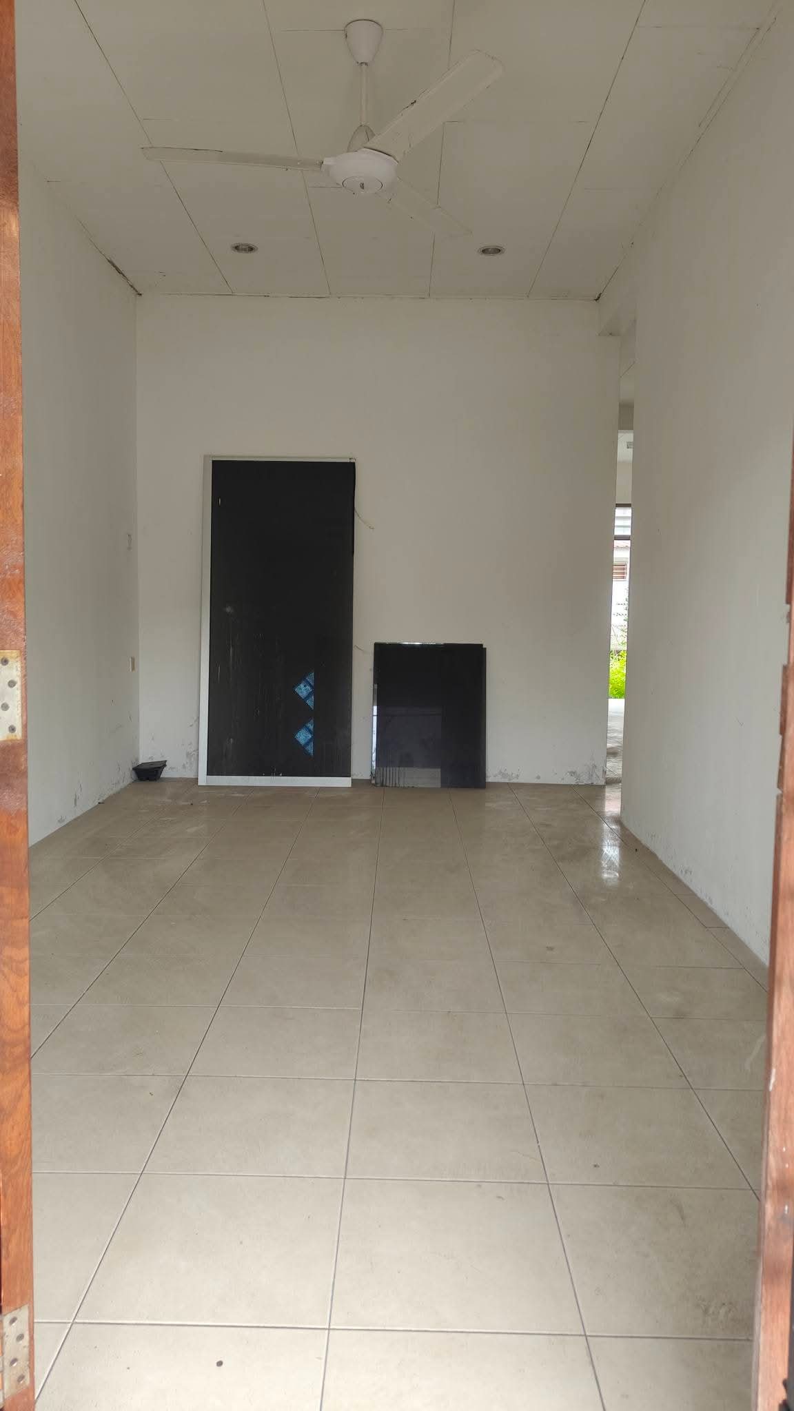 𝗥𝗨𝗠𝗔𝗛 𝗧𝗘𝗥𝗘𝗦 𝗦𝗘𝗧𝗜𝗡𝗚𝗞𝗔𝗧 𝗧𝗔𝗠𝗔𝗡 𝗧𝗥𝗢𝗡𝗢𝗛 𝗪𝗔𝗪𝗔𝗦𝗔𝗡, 𝗣𝗘𝗥𝗔𝗞