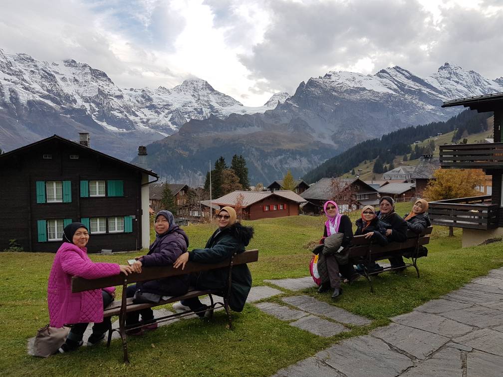 Pakej Swiss Murahh (Private Tour)