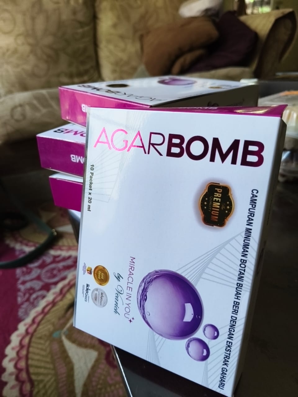 Agar Bomb
