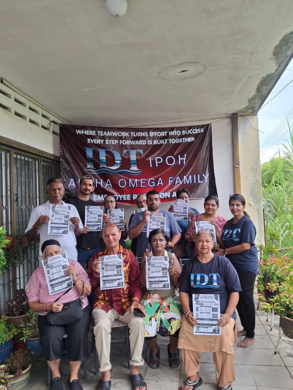 IDT BISNES